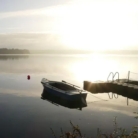 Ferienhaus-mit-direktem-zugang-zum-kellersee *