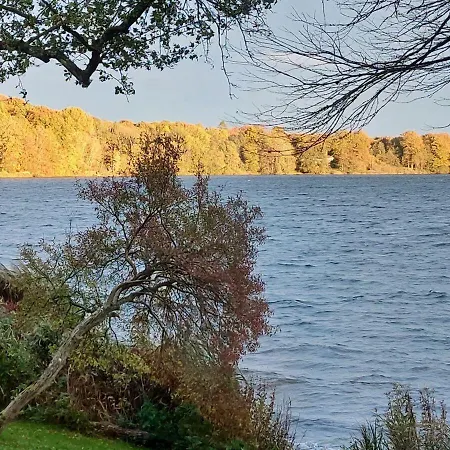 Ferienhaus-mit-direktem-zugang-zum-kellersee *