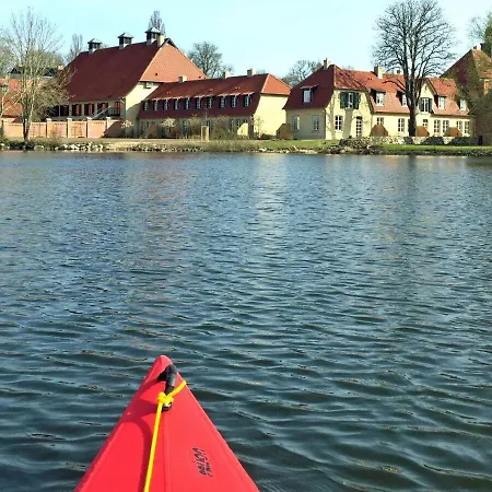 Ferienhaus-mit-direktem-zugang-zum-kellersee